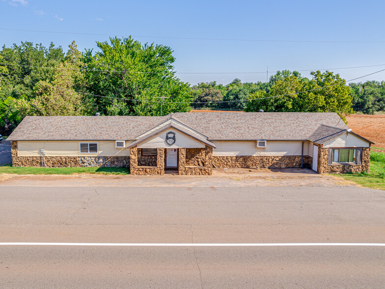 16109 State Highway 33, Kingfisher, OK for sale - Primary Photo - Image 1 of 37