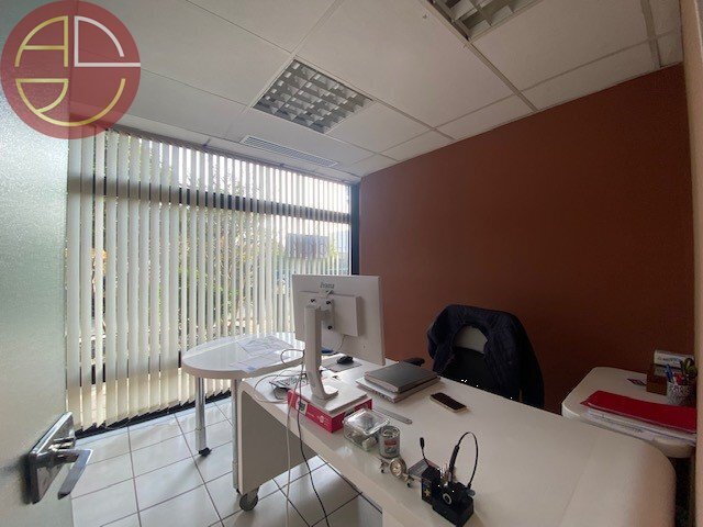 Retail in Toulouse for sale - Interior Photo - Image 1 of 3