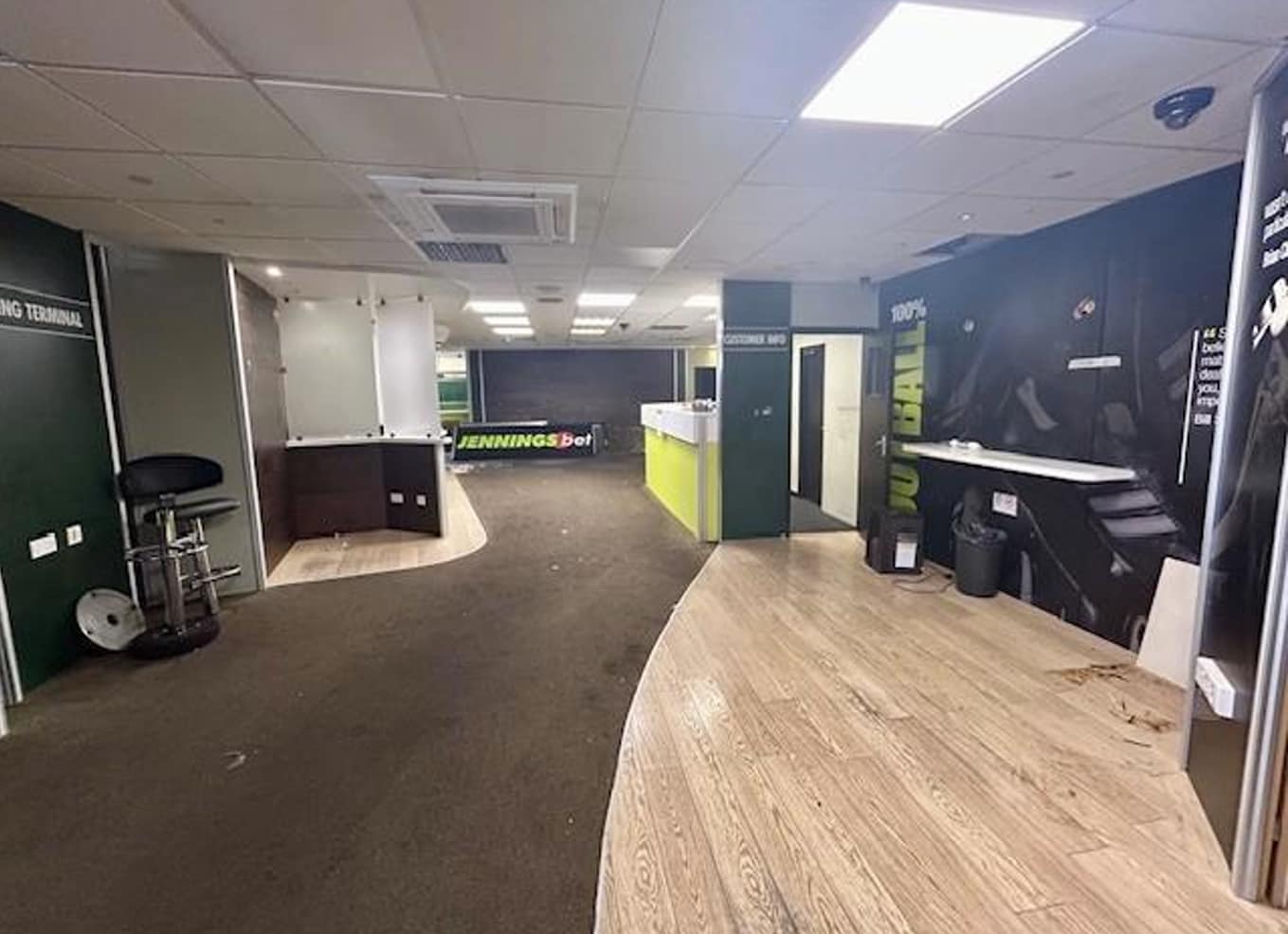 56 Bartholomew St, Newbury to rent Interior Photo- Image 1 of 2