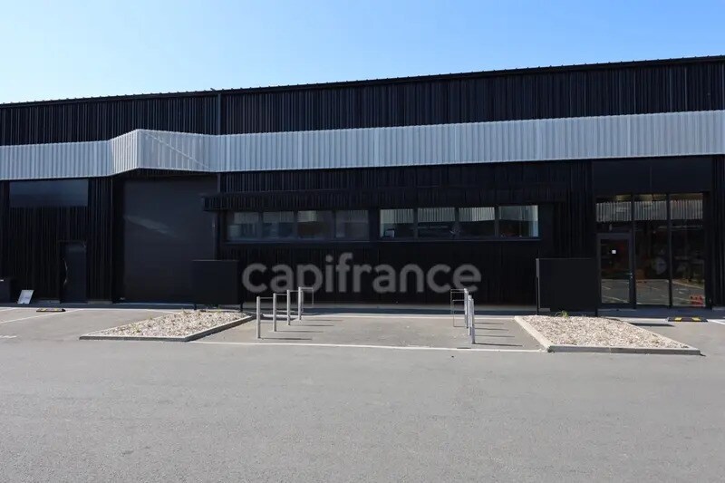 Vente Local d'activités 577 m² - Photo 1