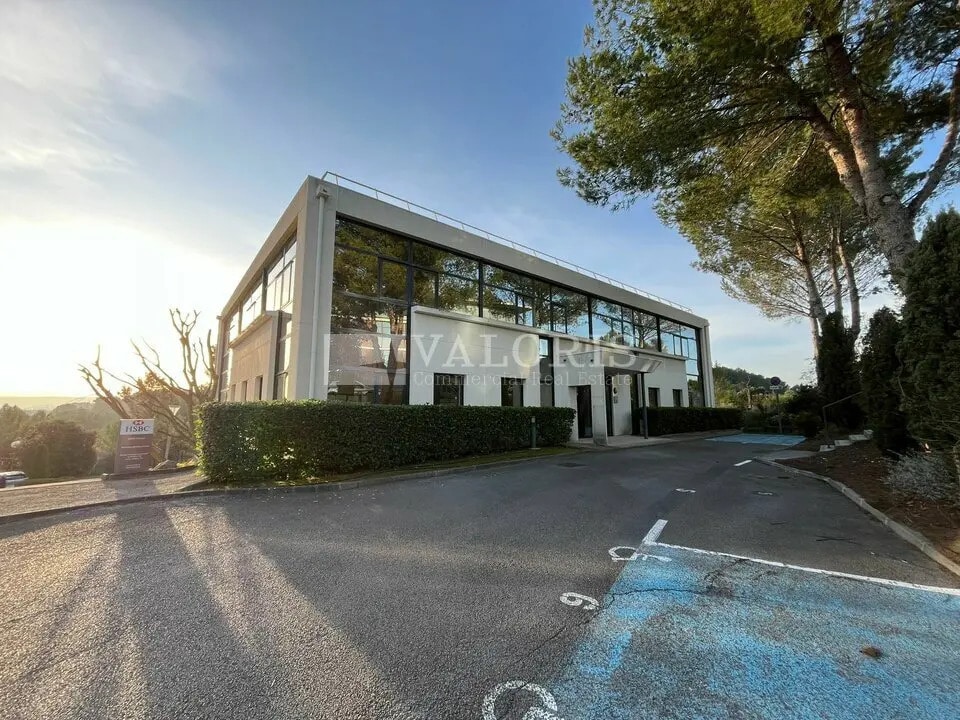Location Bureaux 117 m² à 387 m² - Photo 1