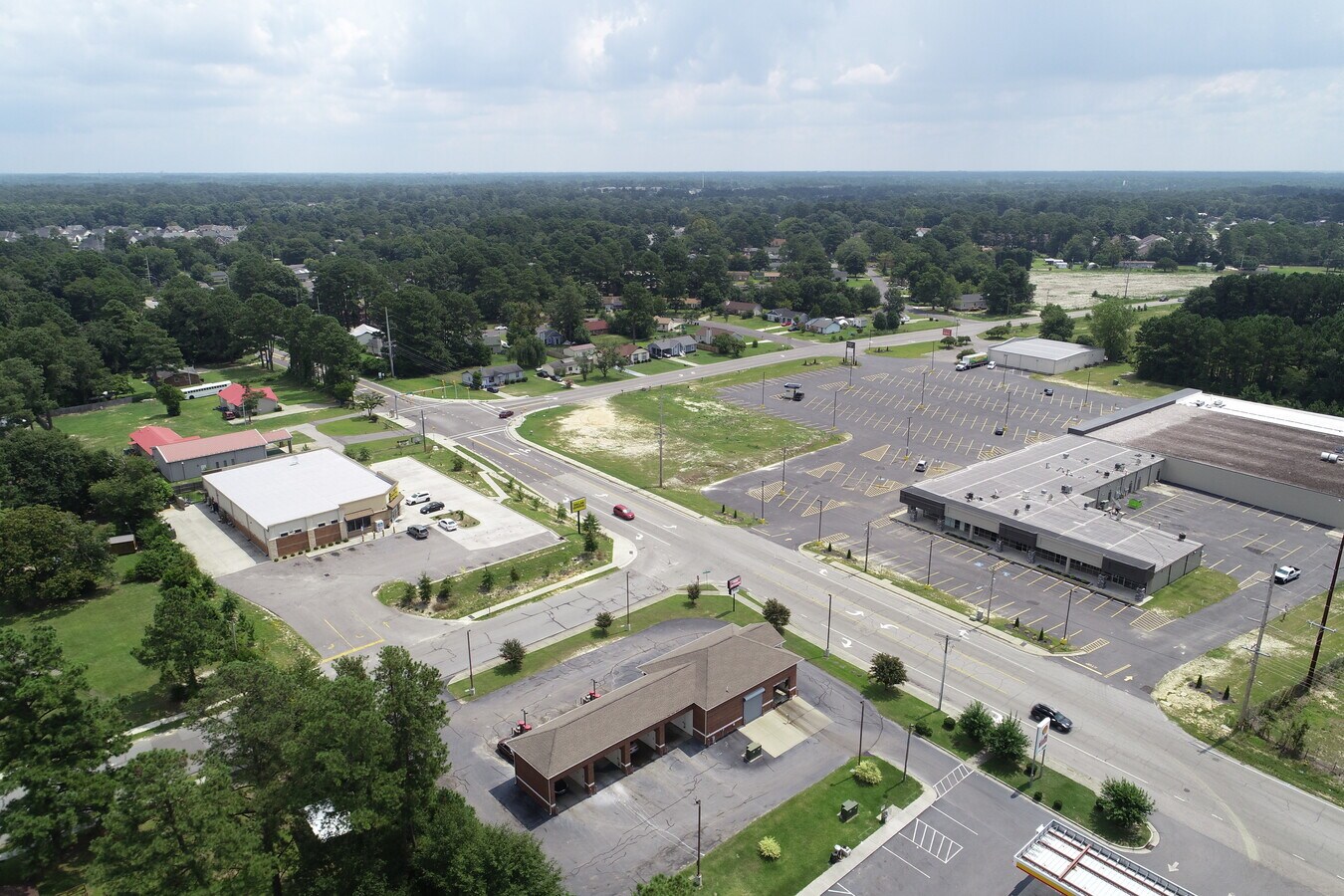 Strickland Bridge Rd, Fayetteville 28302 UK