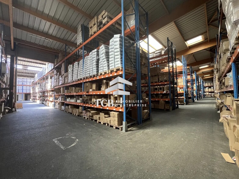 Light Industrial in Clisson for sale - Interior Photo - Image 3 of 14