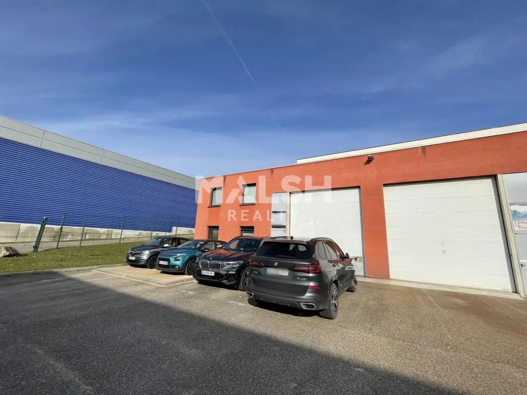 Light Industrial in Brignais for sale Building Photo- Image 1 of 10