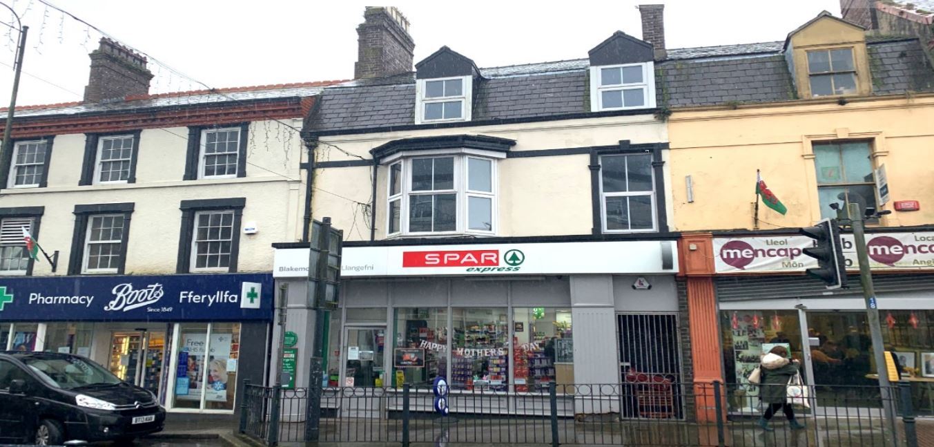 6 High St, Llangefni for sale Primary Photo- Image 1 of 1
