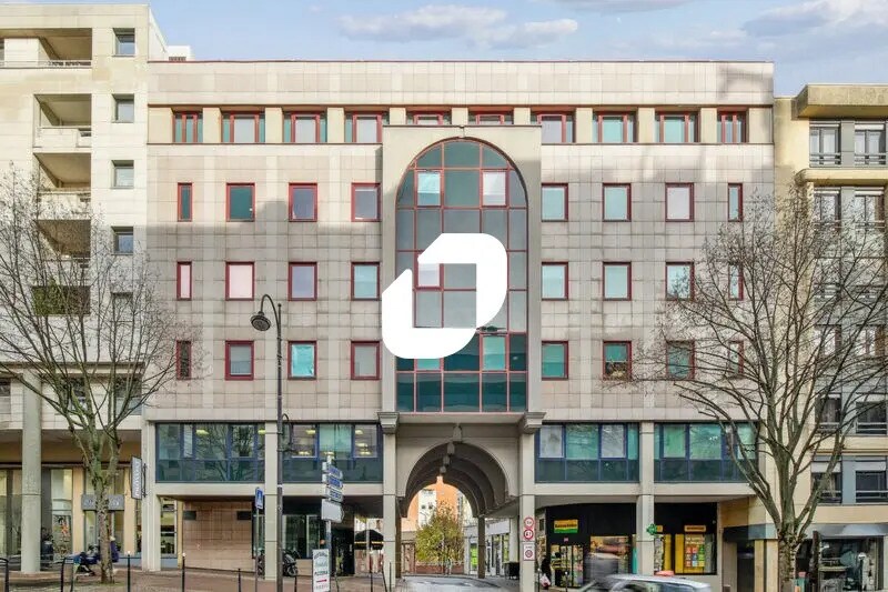 Office in Rueil-Malmaison for sale Building Photo- Image 1 of 16
