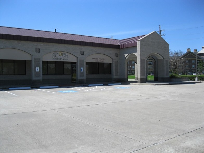 11700-11900 FM 1960 Rd W, Houston, TX for sale - Building Photo - Image 2 of 23