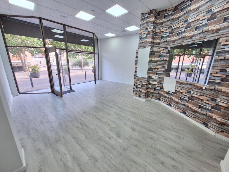 Retail in Santa Margarida de Montbui, Barcelona to rent - Interior Photo - Image 3 of 4
