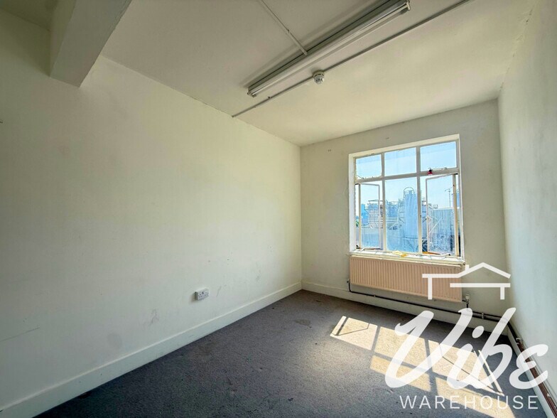 Dye House Ln, London for sale - Building Photo - Image 1 of 1