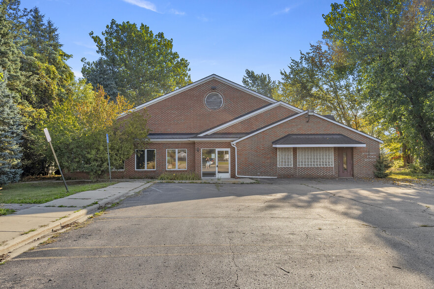 435 Sumpter rd, Belleville, MI for sale - Building Photo - Image 2 of 55