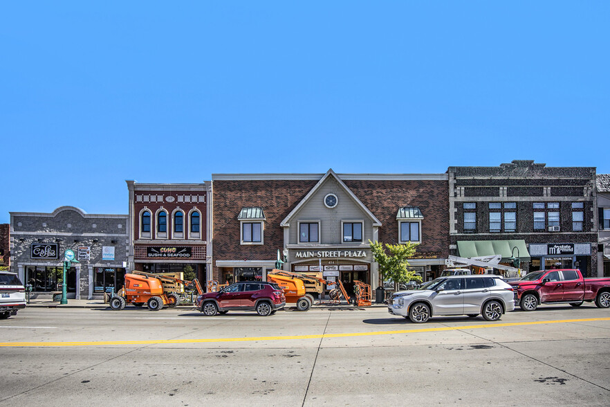 412-416 S Main St, Rochester, MI for rent - Building Photo - Image 3 of 13