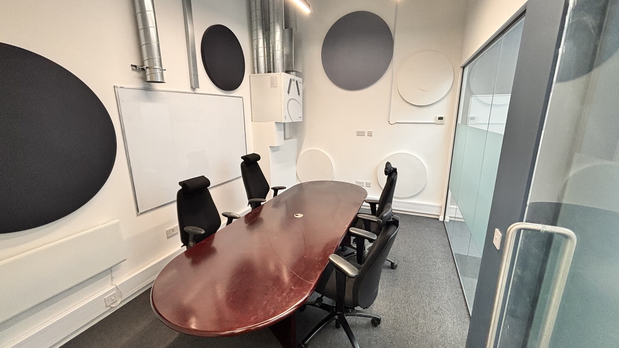 45 Holmes Rd, London to rent Interior Photo- Image 1 of 9