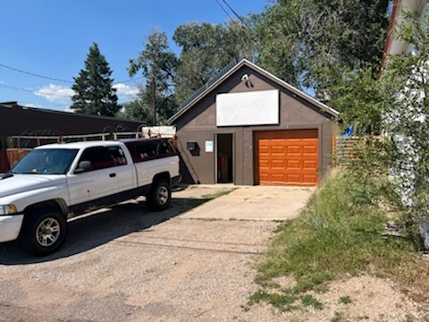 2523 Gunnison St, Colorado Springs, CO for sale - Building Photo - Image 2 of 2