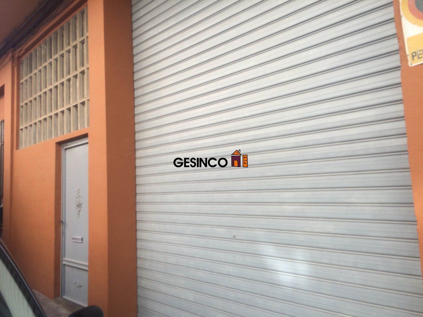 Retail in Ontinyent, Valencia to rent Building Photo- Image 1 of 4