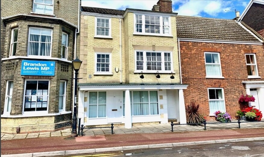 21 Church Pln, Great Yarmouth for sale Primary Photo- Image 1 of 1