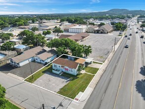 309 E Polk St, Burnet, TX for sale Primary Photo- Image 1 of 1