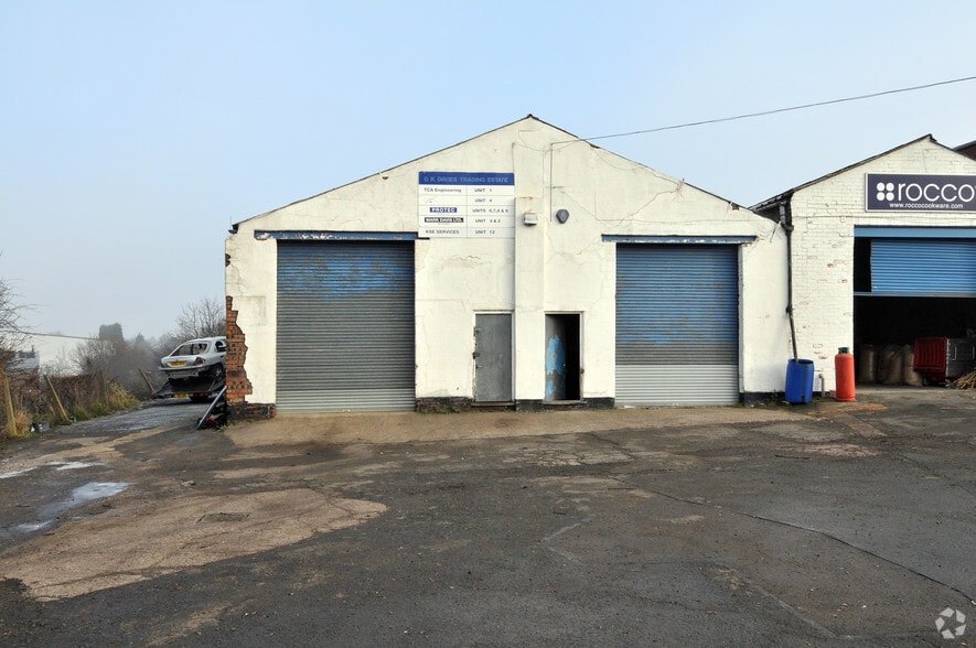 Hayes Ln, Stourbridge to rent - Building Photo - Image 2 of 7
