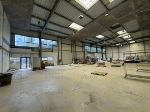 Light Industrial in Le Blanc-Mesnil to rent Interior Photo- Image 1 of 4
