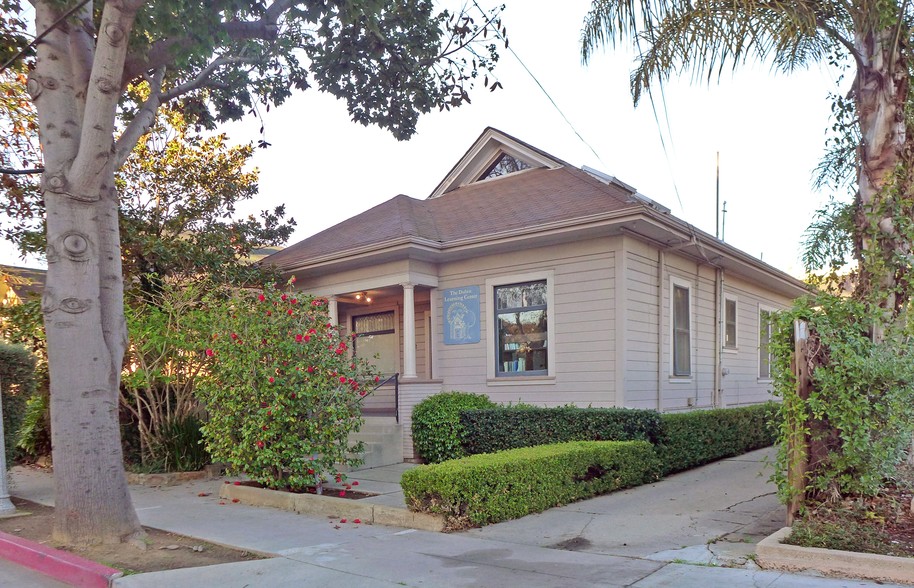 112 W Cota St, Santa Barbara, CA for sale - Primary Photo - Image 1 of 1