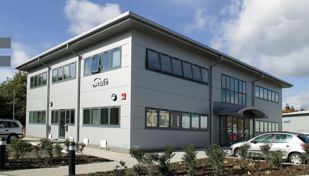 Ampress Ln, Lymington to rent Primary Photo- Image 1 of 3