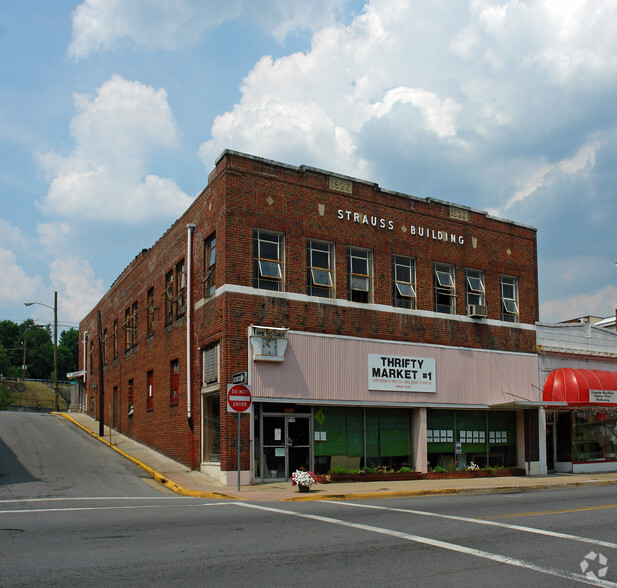 715 State St, Bristol, VA for sale - Primary Photo - Image 1 of 1