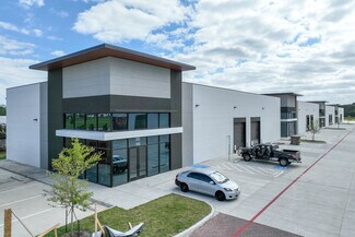 More details for 282 Bucees Blvd, Katy, TX - Light Industrial, Industrial to Rent