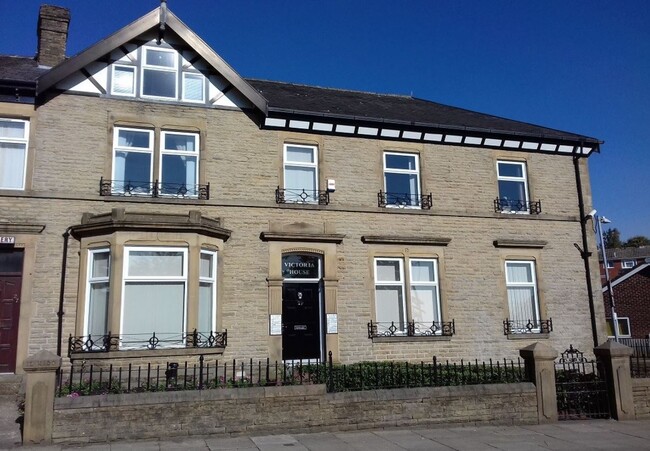 More details for 29 Victoria Rd, Bolton - Co-working to Rent