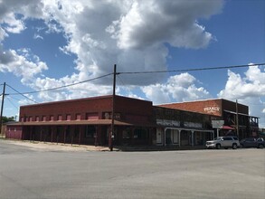 200 N Main St, Graford, TX for sale Primary Photo- Image 1 of 1