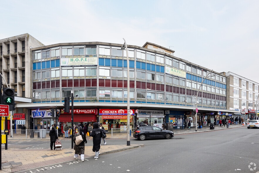 1-7 Cranbrook Rd, Ilford for sale - Primary Photo - Image 1 of 1