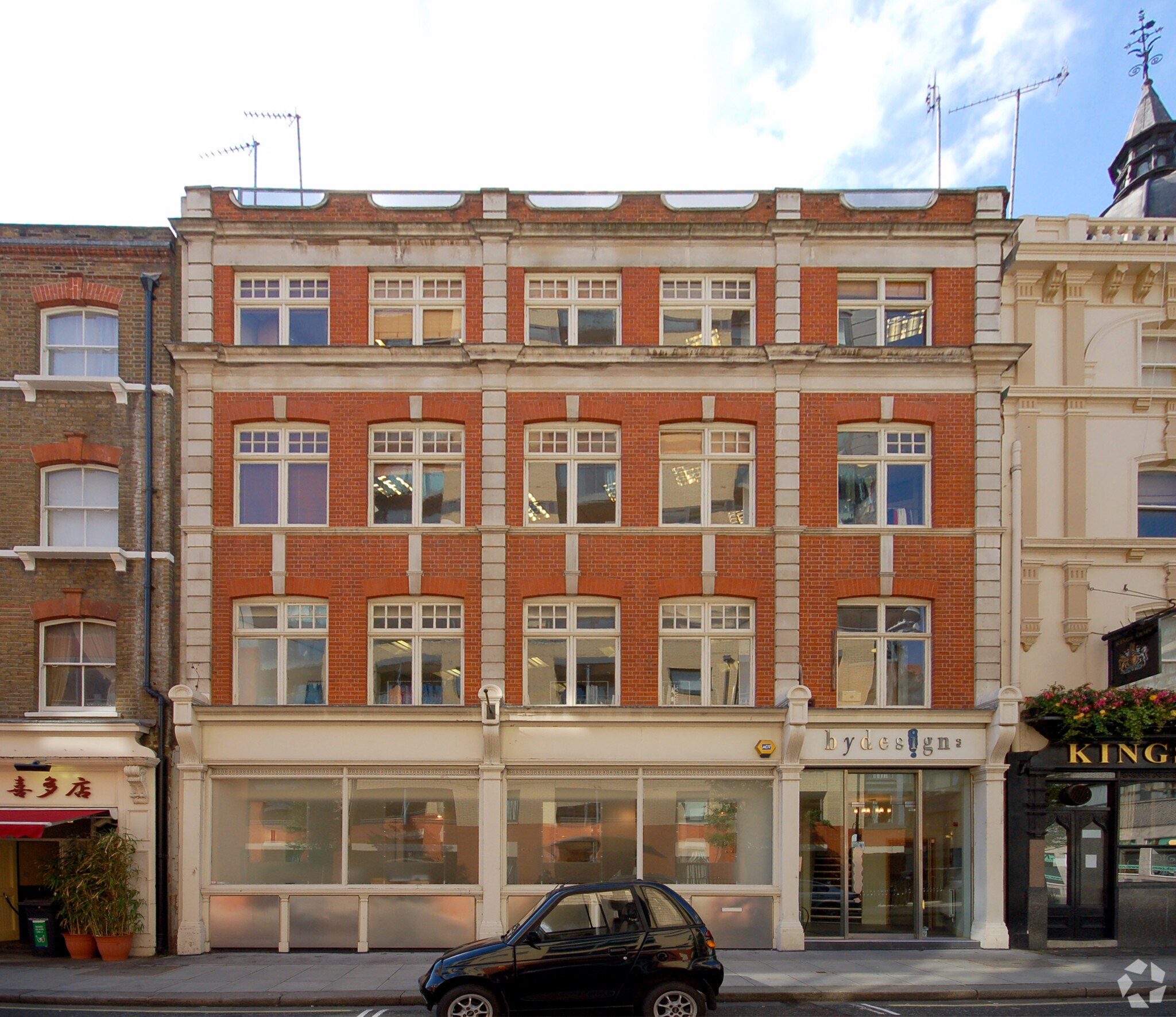 50-51 Wells St, London for sale Primary Photo- Image 1 of 1