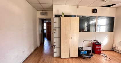 26 Grosvenor way, London to rent Interior Photo- Image 2 of 3