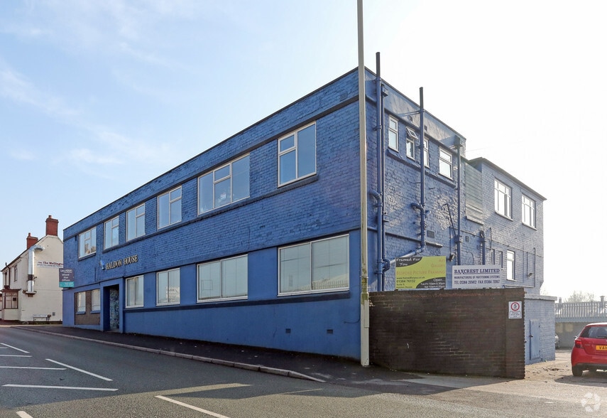 130-132 Brettell Ln, Stourbridge to rent - Building Photo - Image 2 of 3