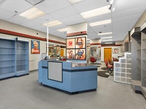 3415 Calumet Ave, Manitowoc, WI to rent Building Photo- Image 1 of 14