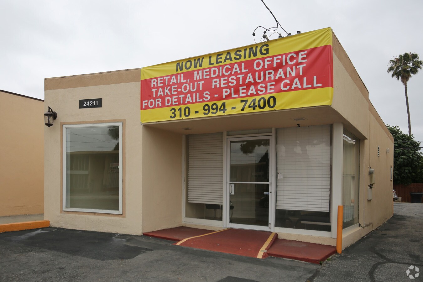 24211 Hawthorne Blvd, Torrance 90505 UK