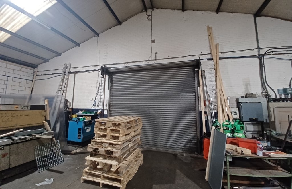 Old Wolverton Rd, Milton Keynes, BKM MK12 5NP - Unit 1 -  - Interior Photo - Image 2 of 2