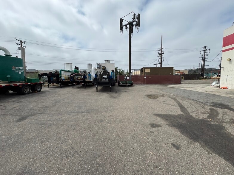 3330 29th St, Long Beach, CA to rent - Building Photo - Image 3 of 14