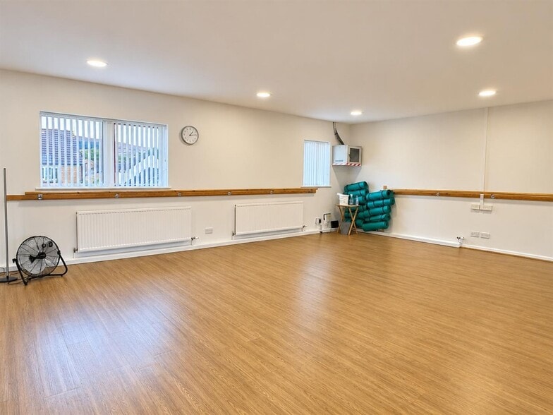 Carleton New Rd, Skipton to rent - Interior Photo - Image 2 of 8