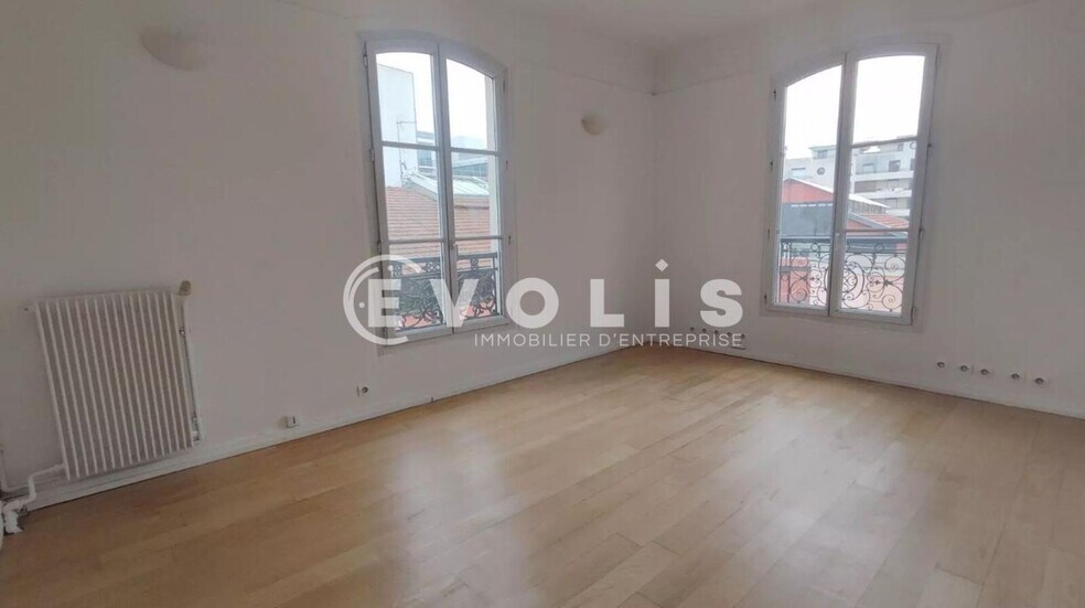 Office in Suresnes to rent - Interior Photo - Image 3 of 4