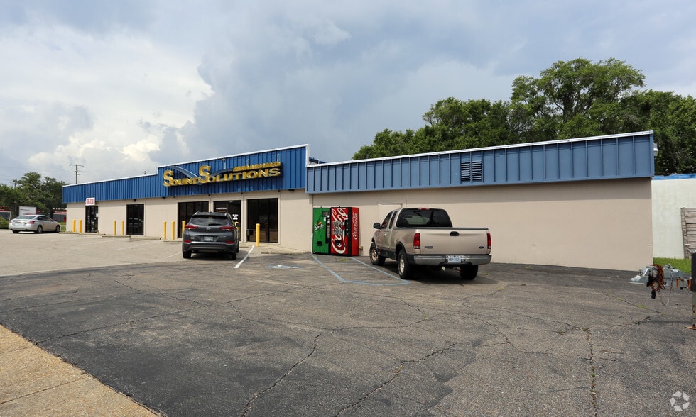 2315 25th Ave, Gulfport, MS for sale - Building Photo - Image 1 of 1