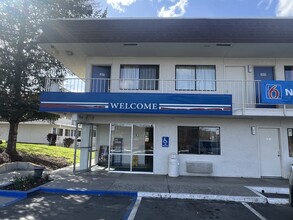 1785 S Main St, Yreka, CA for sale Building Photo- Image 1 of 15