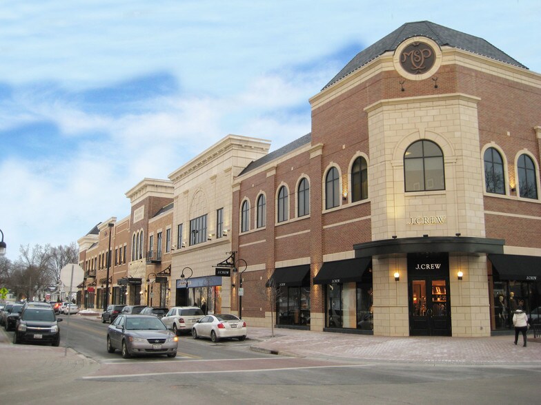 50 S Main St, Naperville, IL for rent - Primary Photo - Image 3 of 17