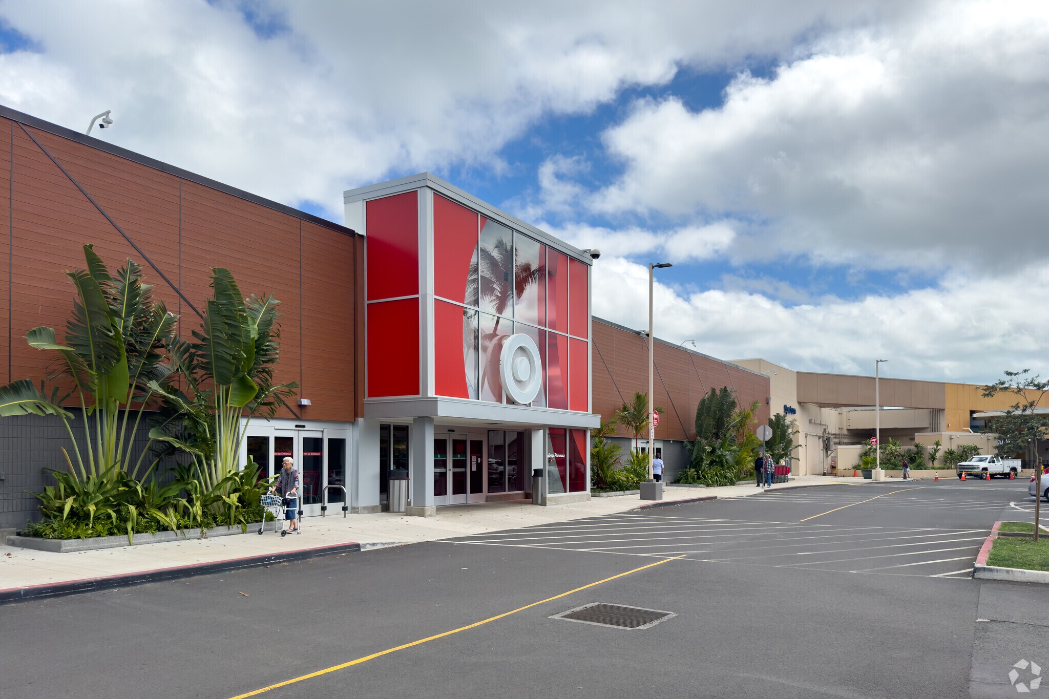 46-056 Kamehameha Hwy, Kāneohe, HI to rent Building Photo- Image 1 of 7