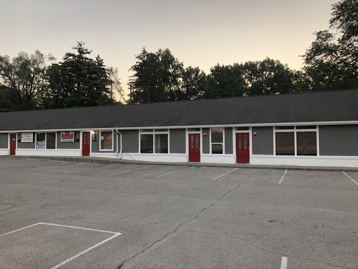 5703 S East St, Indianapolis 46227 UK