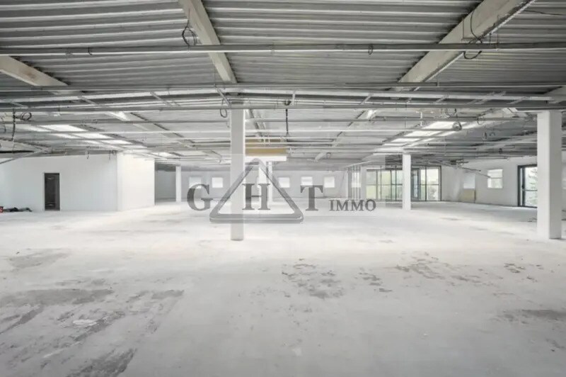 Industrial in Marcoussis to rent Interior Photo- Image 1 of 7