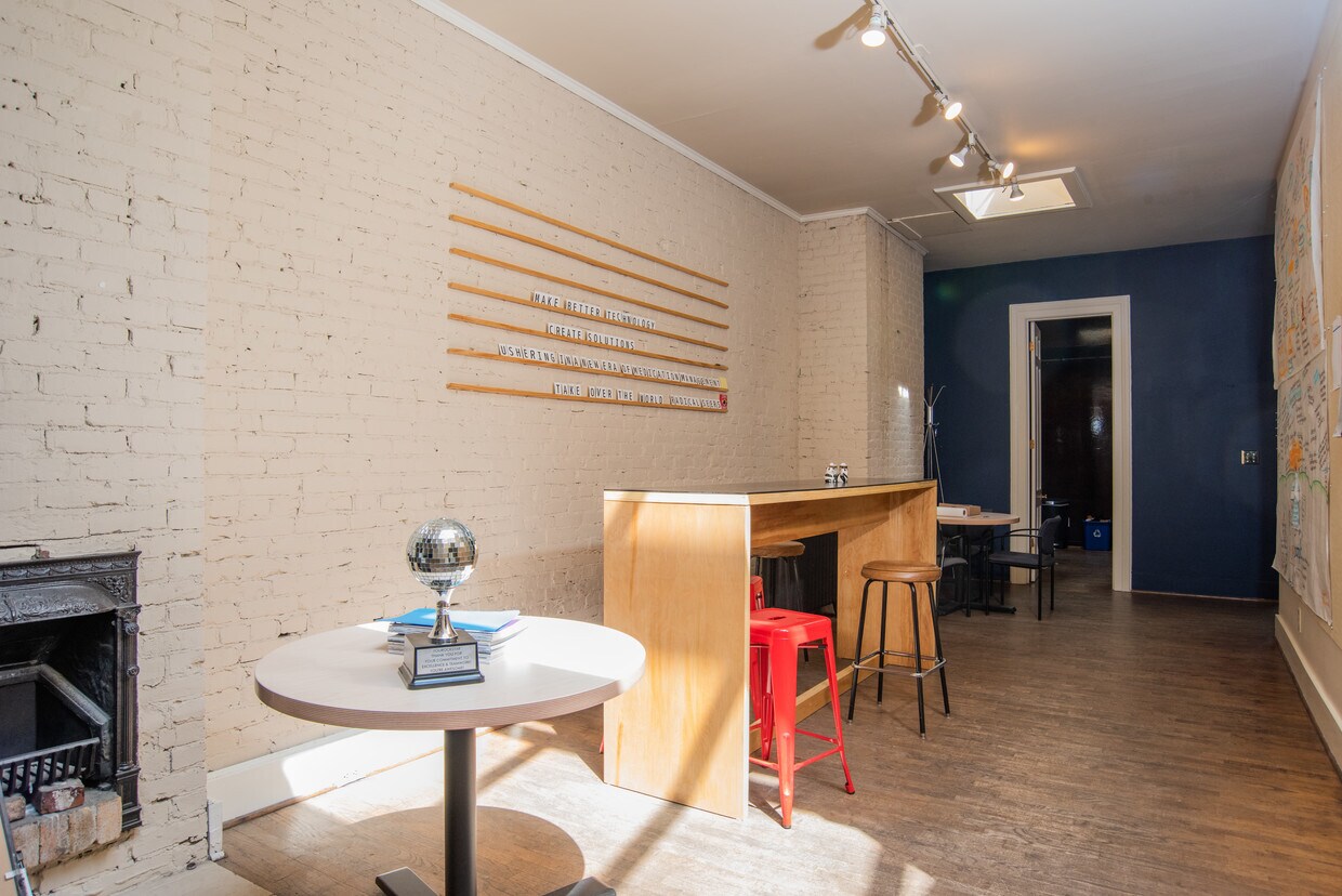 108 S Jackson St, Seattle, WA for sale Interior Photo- Image 1 of 1