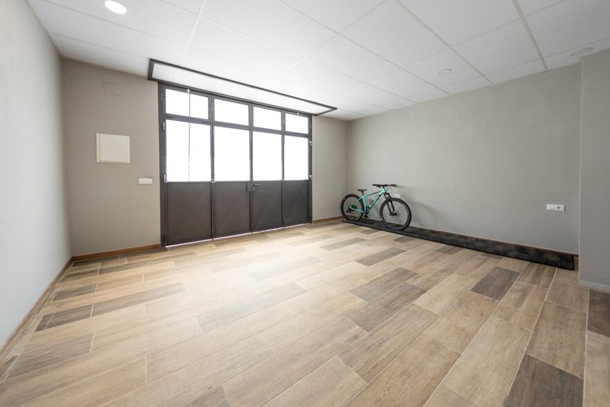 Build-to-Rent in Pineda de Mar, Barcelona for sale - Interior Photo - Image 1 of 4