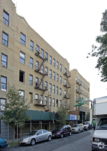 584 Union Ave, Bronx, NY for rent - Building Photo - Image 2 of 2