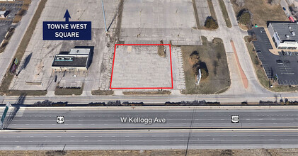 4702 W Kellogg Dr, Wichita, KS for sale Aerial- Image 1 of 3