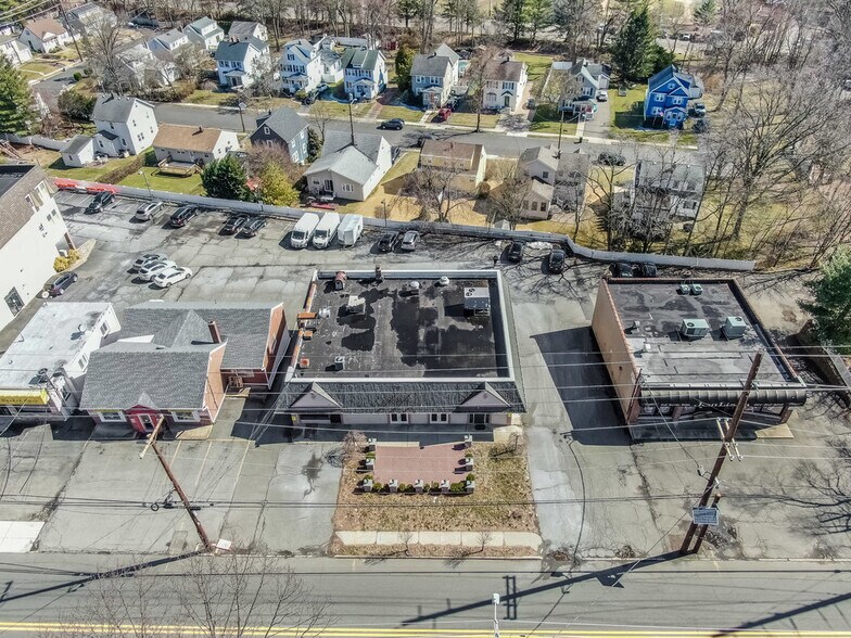 606 Kinderkamack Rd, River Edge 07661 Retail for Rent UK