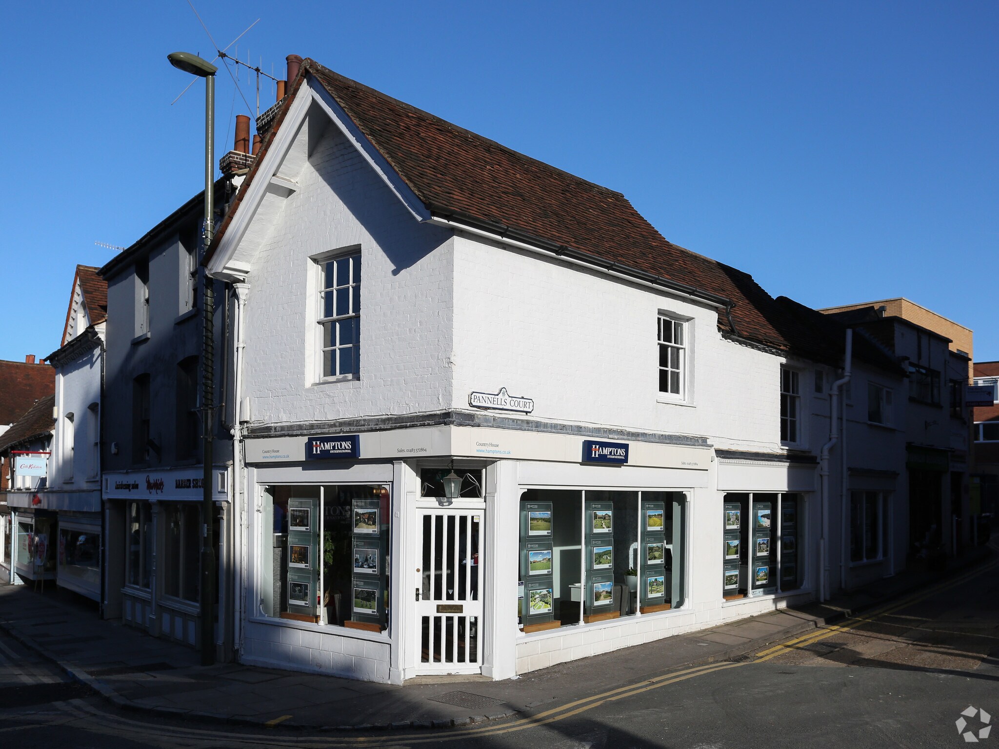 8 Chertsey St, Guildford for sale Primary Photo- Image 1 of 1